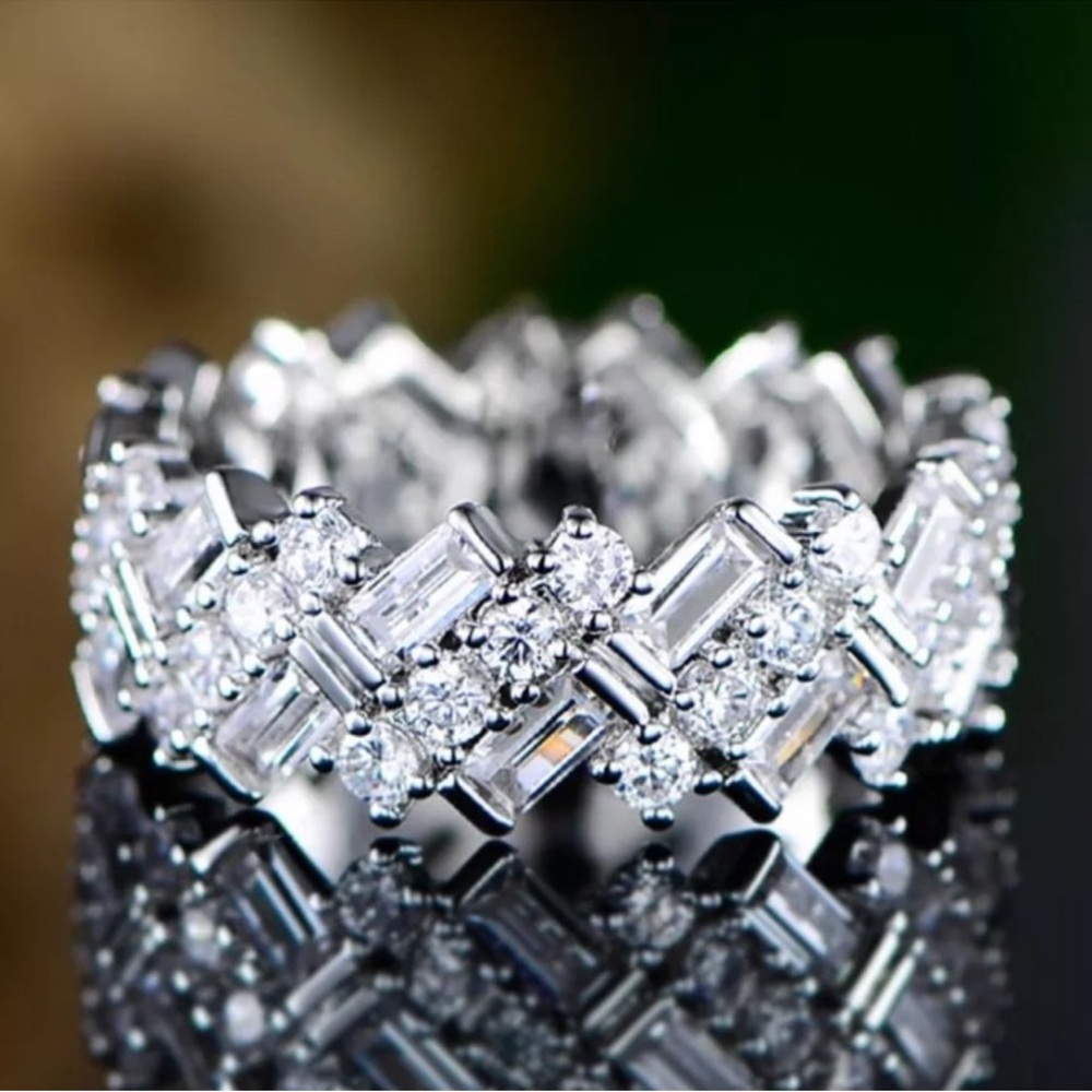 18k WG/925 Sterling Baguette/Round
Diamond Band - Picture 3 of 14